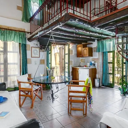 Ifigenia Traditional Rooms & Maisonettes