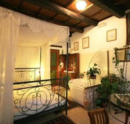Ifigenia Traditional Rooms & Maisonettes Chania (Crete)