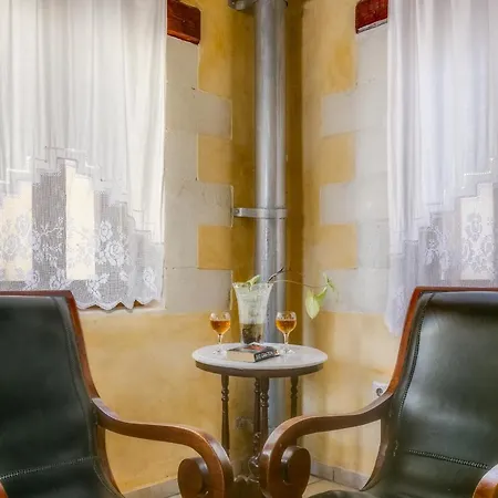 Apartment Ifigenia Traditional Rooms & Maisonettes