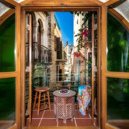 Ifigenia Traditional & Maisonettes شقة *