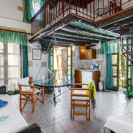 Ifigenia Traditional Rooms & Maisonettes