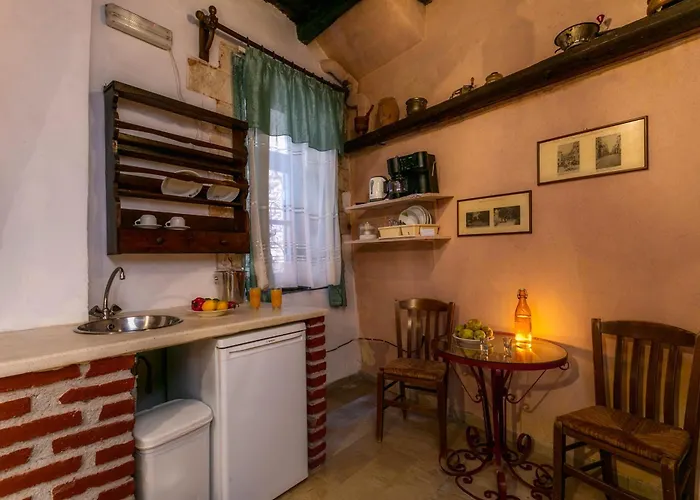 Ifigenia Traditional & Maisonettes