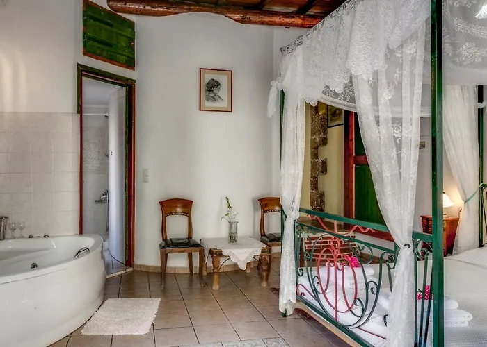 Daire Ifigenia Traditional & Maisonettes Hanya