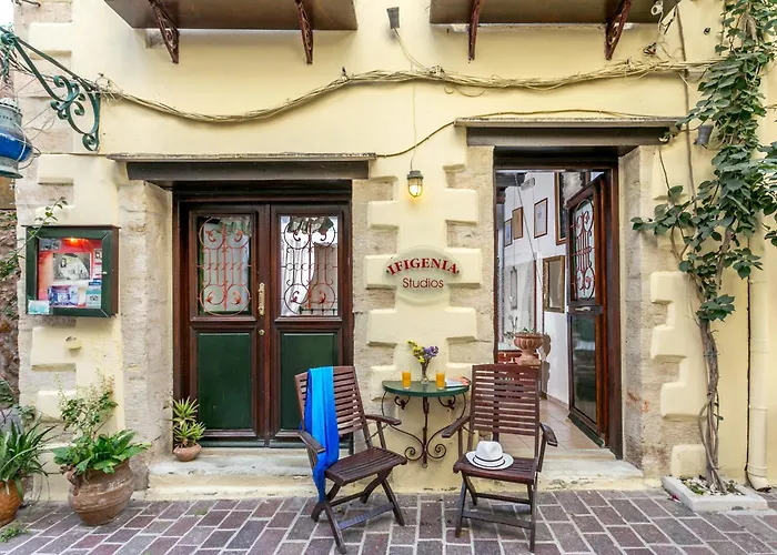 Daire Ifigenia Traditional & Maisonettes *