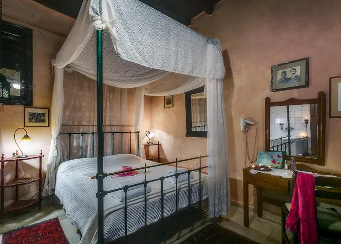 Ifigenia Traditional & Maisonettes