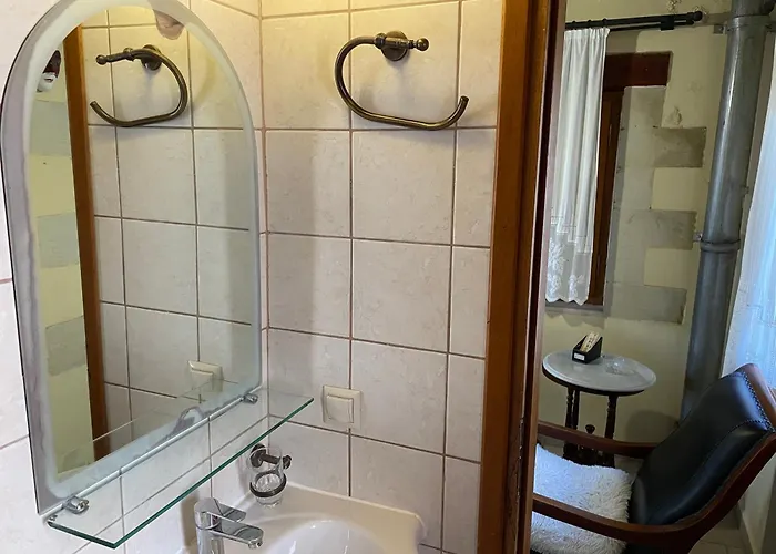 Ifigenia Traditional & Maisonettes *